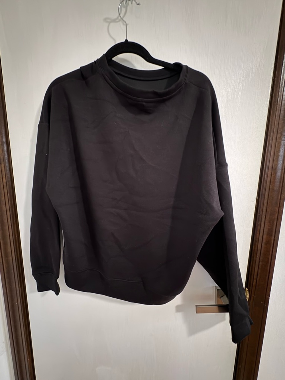 Women’s Athletic Black Crewneck Sweater - Classic Pullover